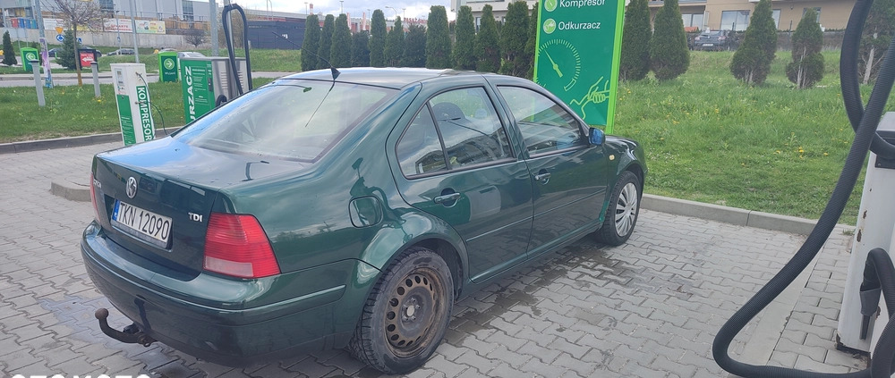 Volkswagen Bora cena 5500 przebieg: 323300, rok produkcji 2001 z Kielce małe 11